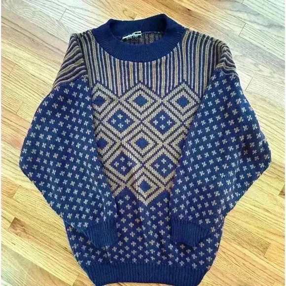 American Vintage Sweaters - Vintage Grandpa Granola Girl oversized sweater fall gorpcore | SIZE S/M